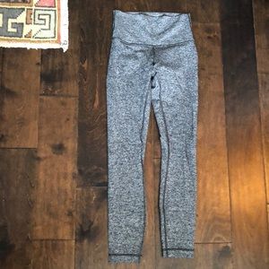 Lululemon Wunder Unders Size 4